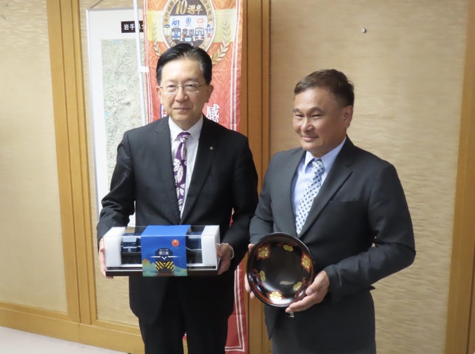 国営台湾鉄路株式会社劉副社長表敬の写真
