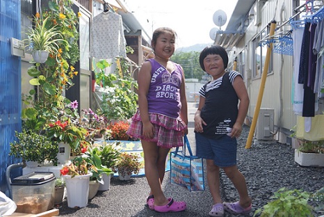 写真:仮設のファッションリーダー