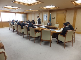 写真：会議の様子