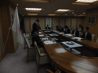 写真：会議の様子