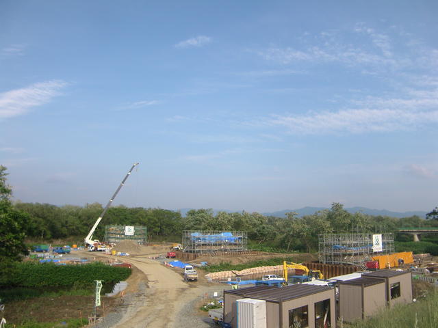 (仮称)新小谷木橋の工事状況写真