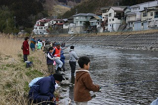 写真：ヒカリ釣り