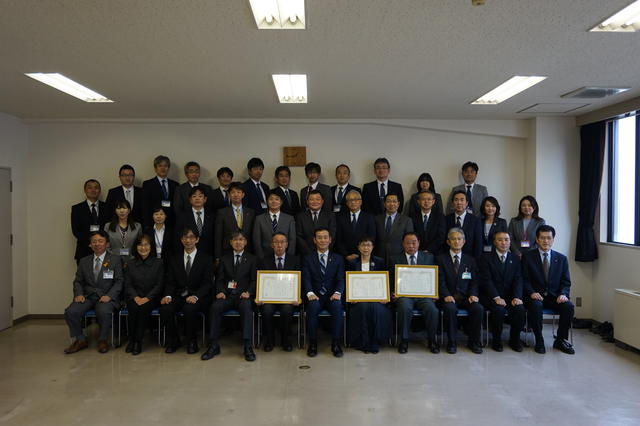 写真:表彰の様子4