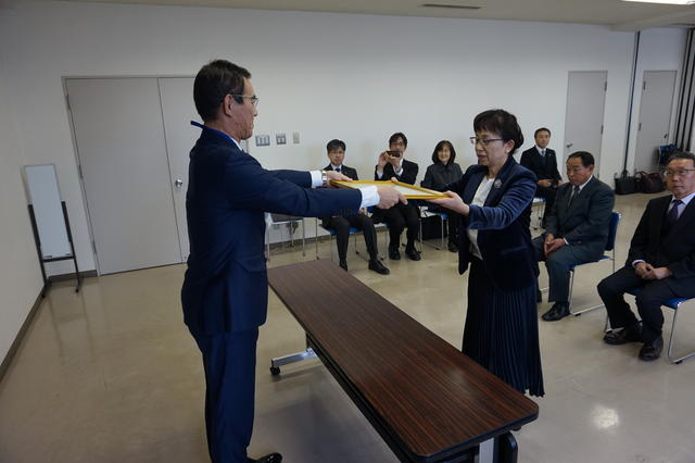写真:表彰の様子1