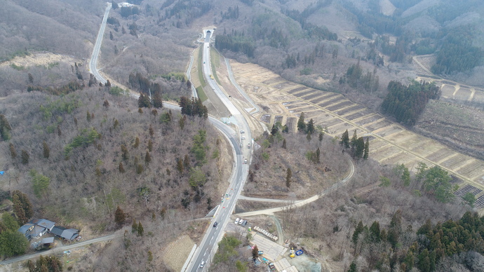 梁川～口内工区の終点側工事状況