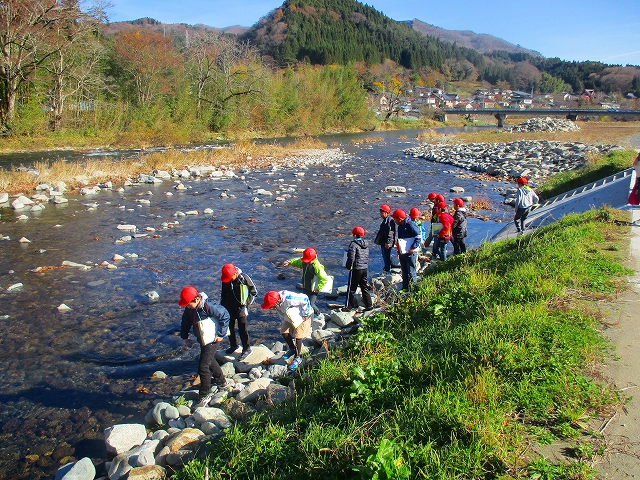 写真:川面
