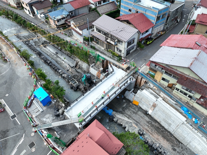 清水川 大橋付近