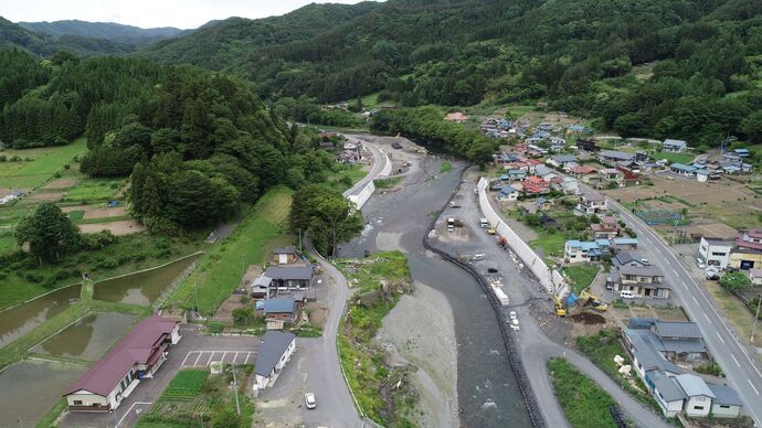 写真:尼額24