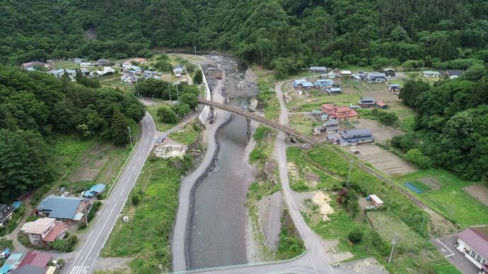 写真:尼額23
