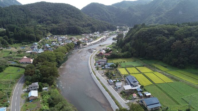 写真:尼額29