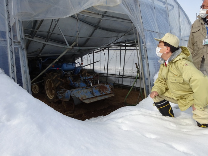 雪被害視察写真2