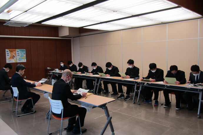 写真:報告会3