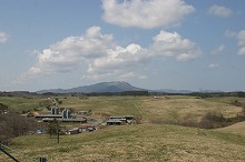 おおのキャンパスから見る久慈平岳の景観