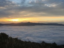 遠野市高清水展望台から見た遠野市街を覆う雲海