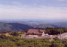 一関市室根町の室根山から見る室根山周辺の景観