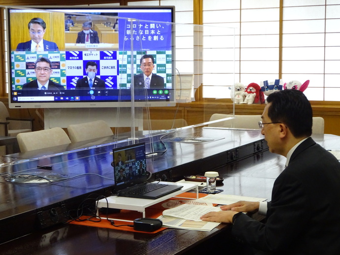 全国知事会コロナ本部会議写真