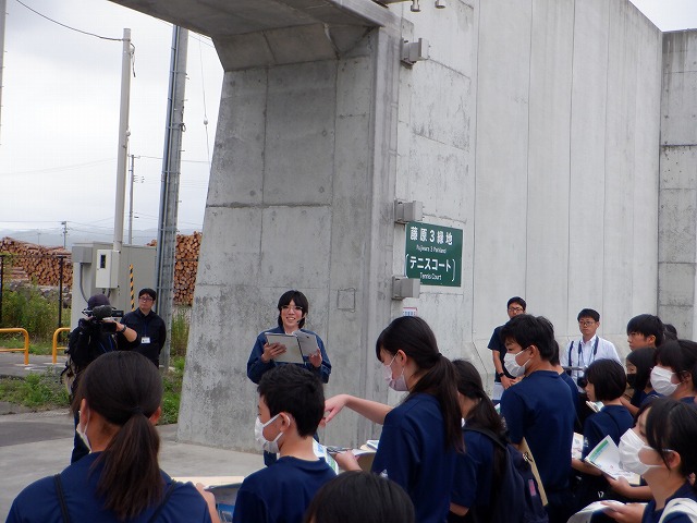 現場見学（陸閘開閉）