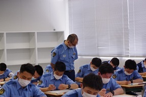 写真:前期試験12